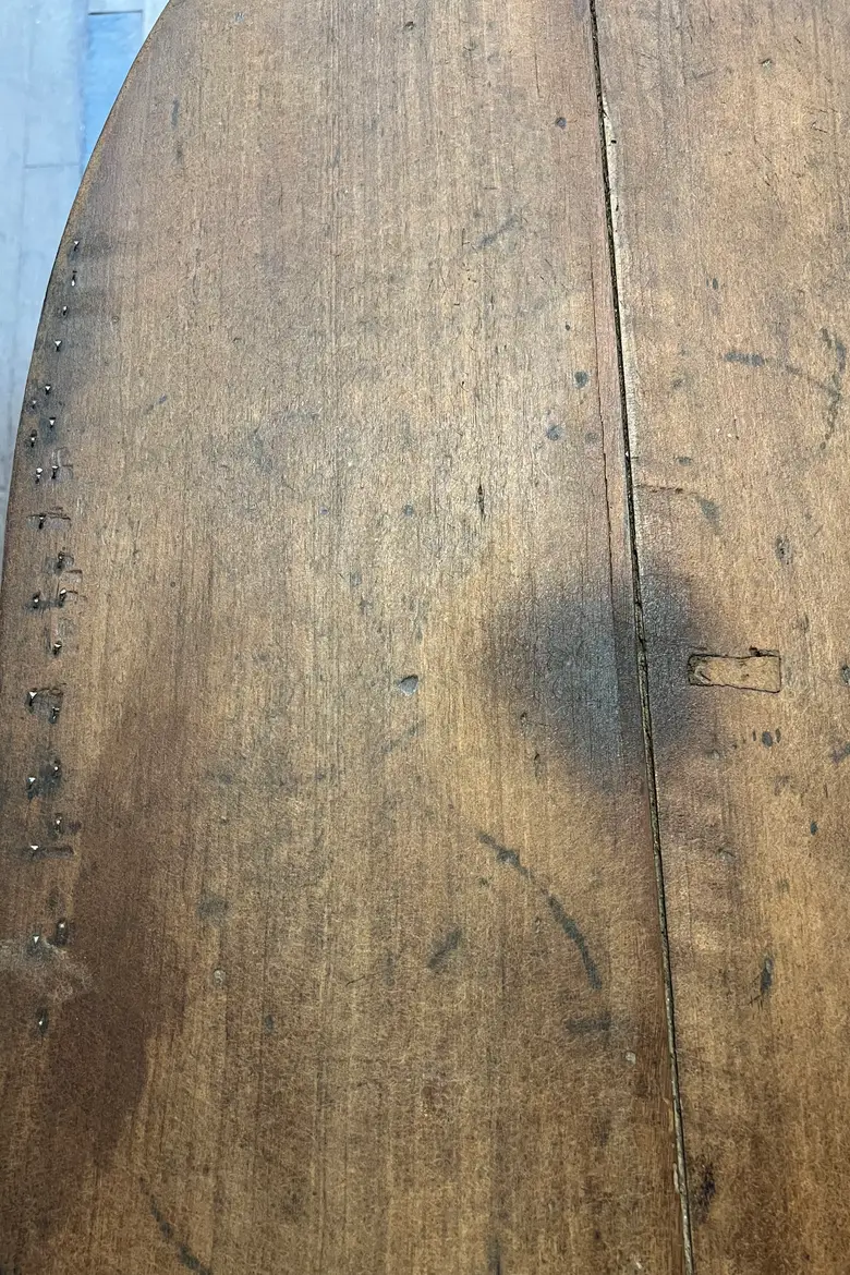 Table de vigneron en noyer Début XXème