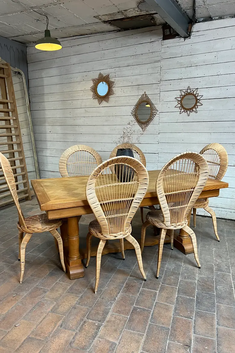 Table des années 50 en chêne – Plateau parquet Versailles