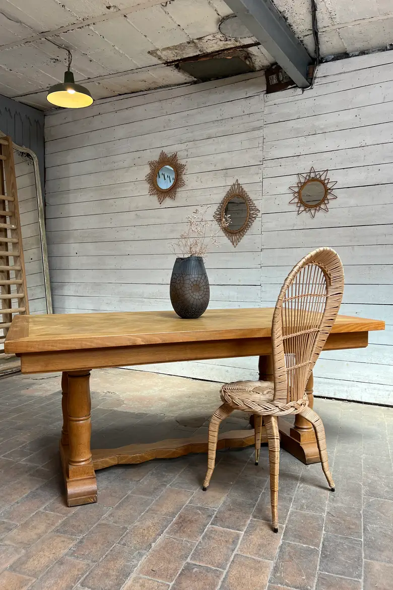 Table des années 50 en chêne – Plateau parquet Versailles