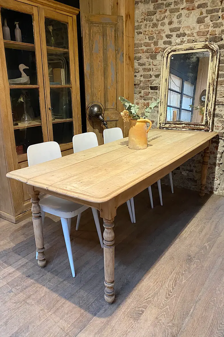Table d’estaminet en hêtre Début XXème