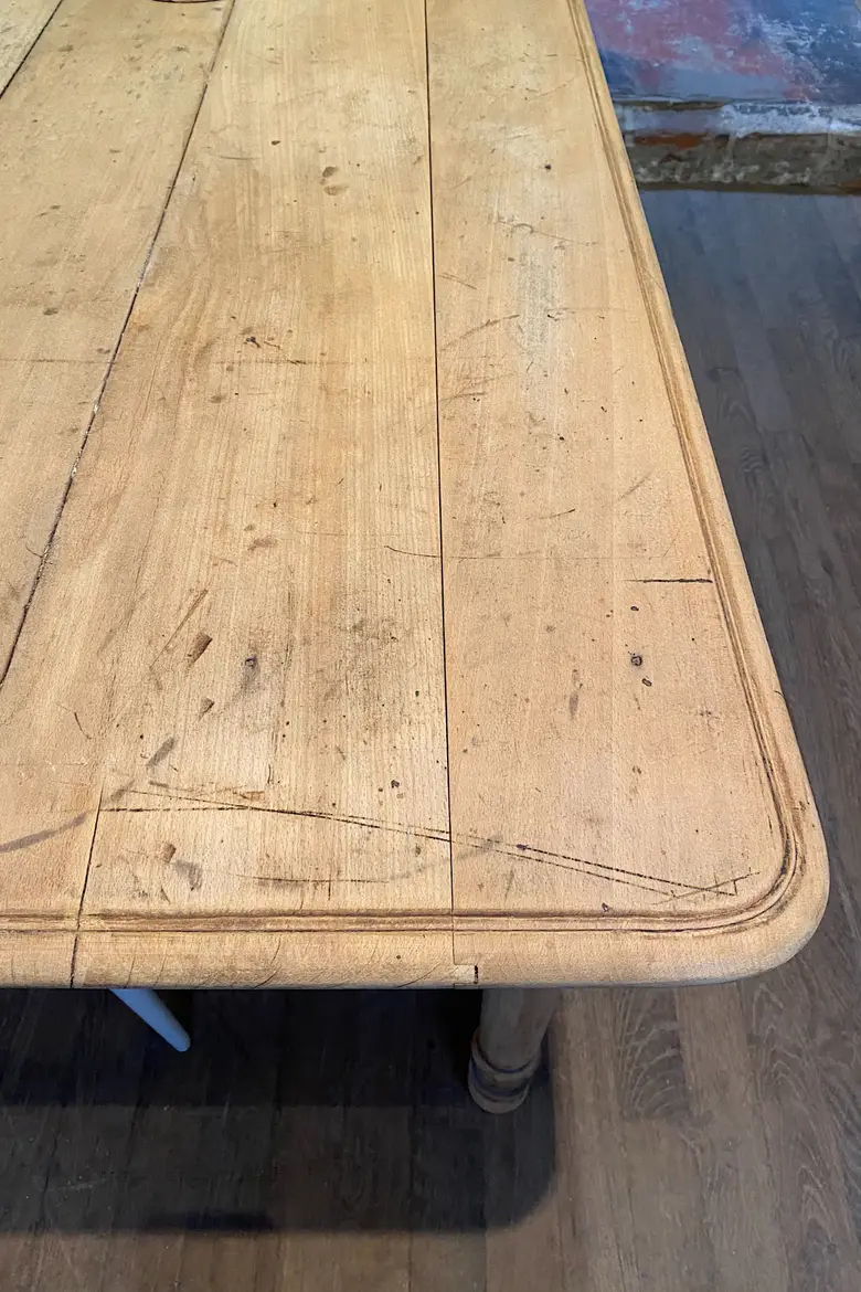 Table d’estaminet en hêtre Début XXème