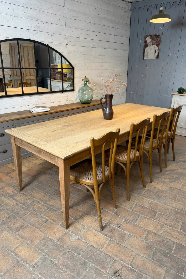 Table en châtaignier – début XXe siècle