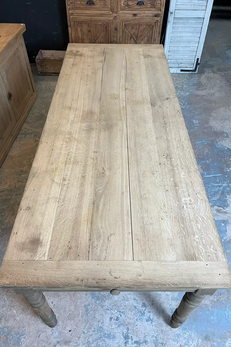 Table en chêne