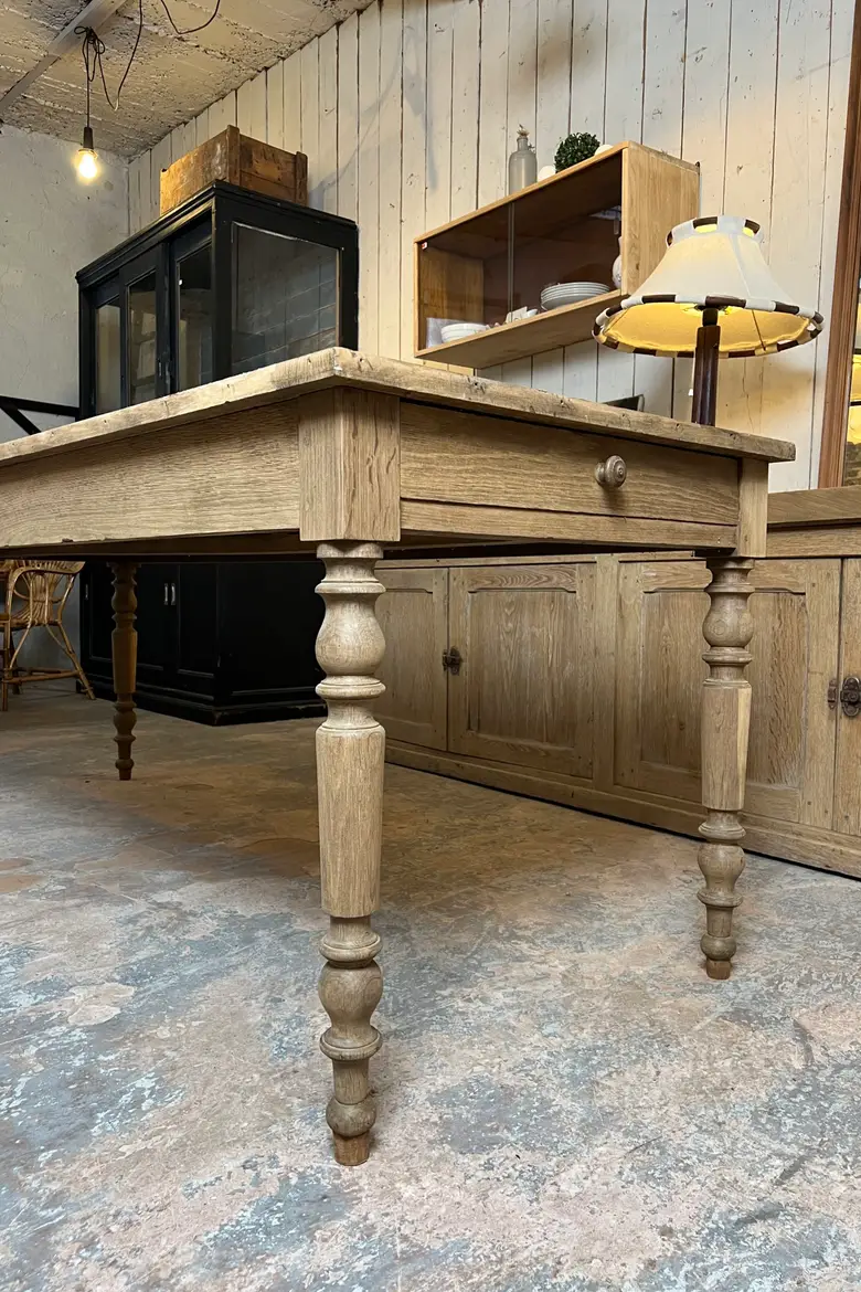 Table en chêne