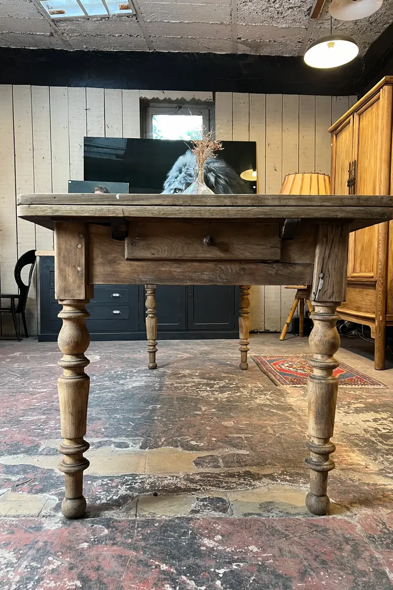 Table en chêne à rallonges Début XXème