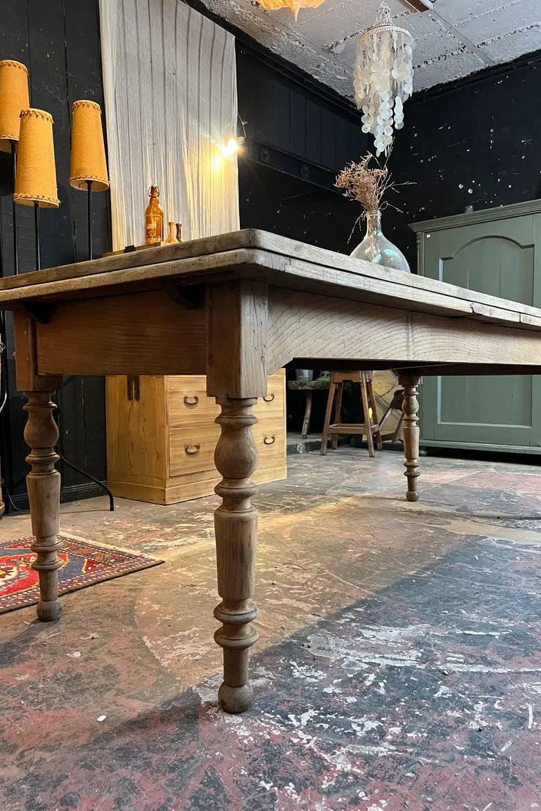 Table en chêne à rallonges Début XXème