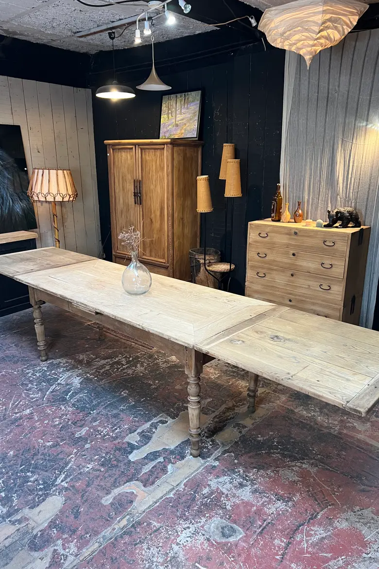 Table en chêne à rallonges Début XXème
