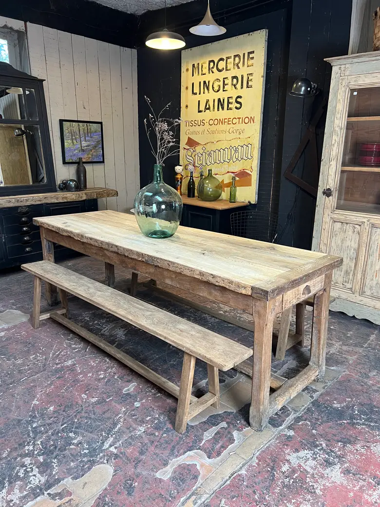 Table en chêne rustique