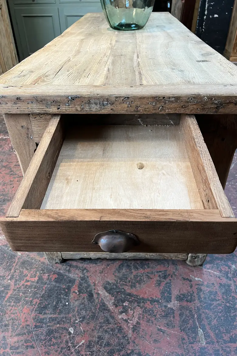 Table en chêne rustique