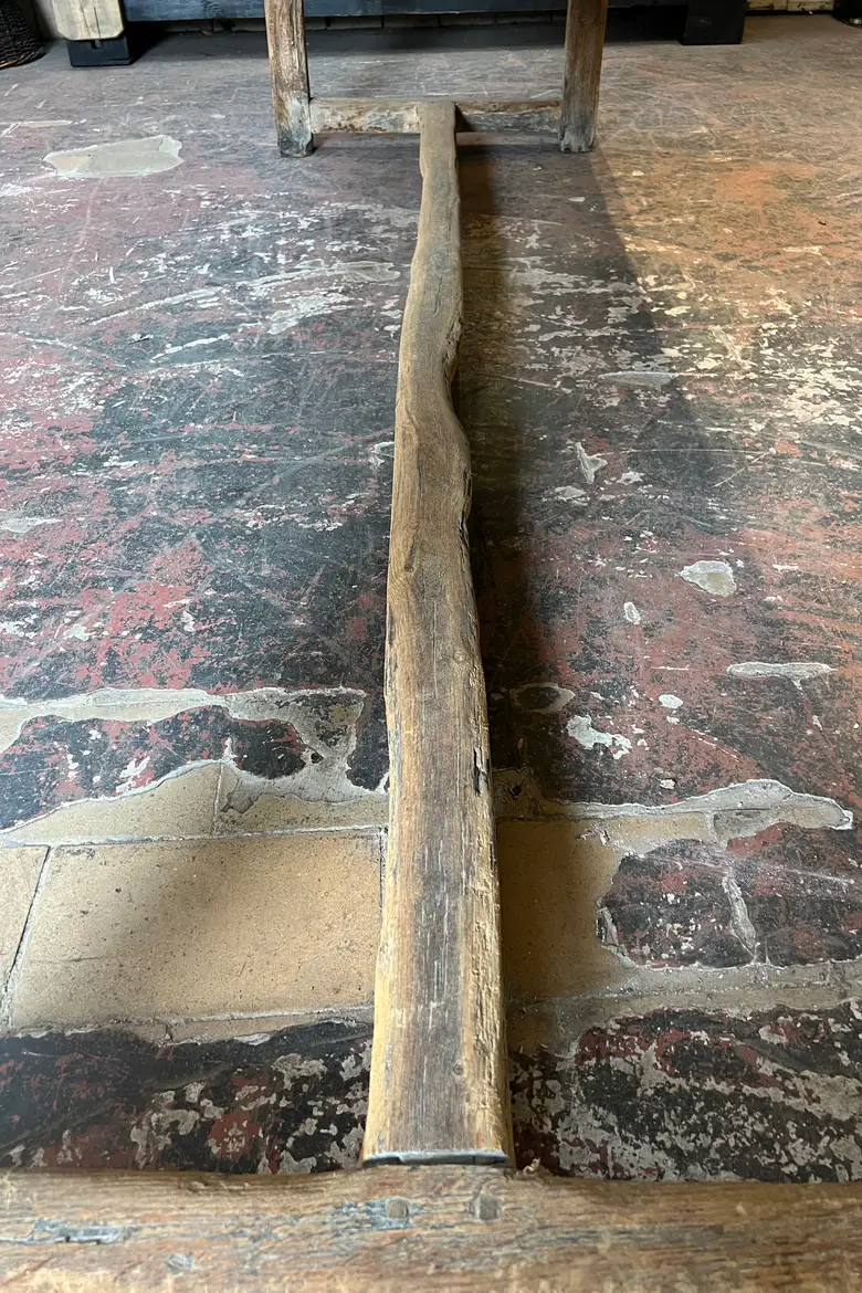 Table en chêne rustique