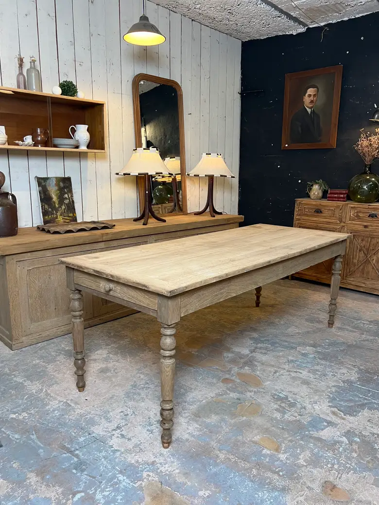 Table en chêne