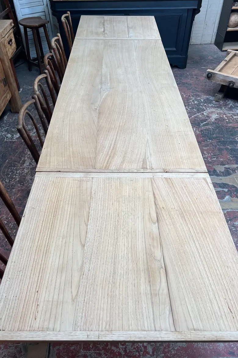 Table en frêne à rallonges
