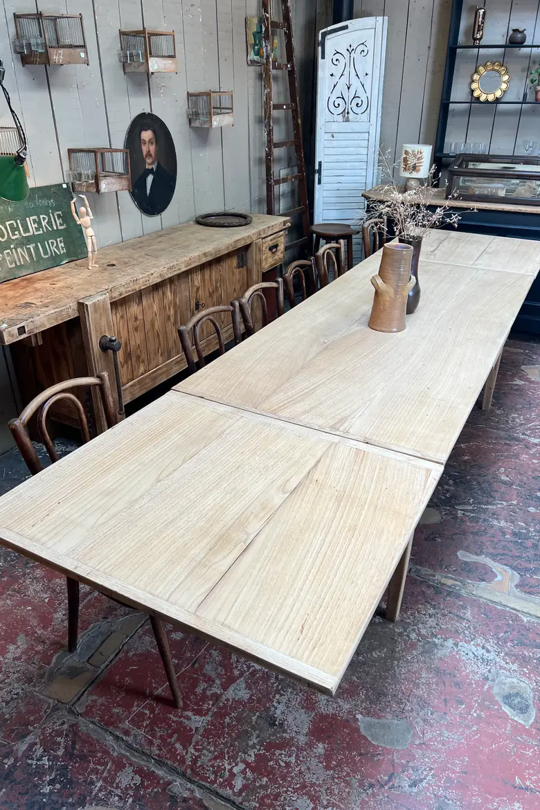 Table en frêne à rallonges