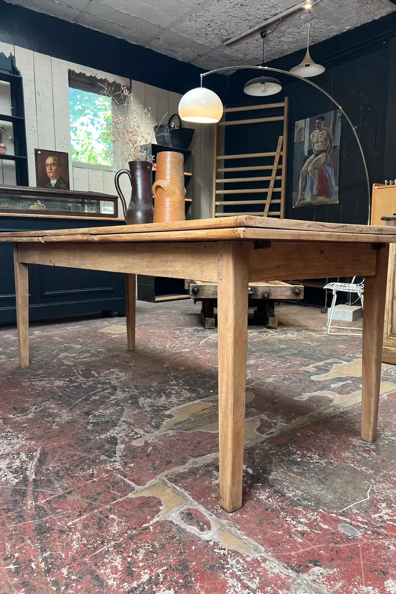 Table en frêne à rallonges