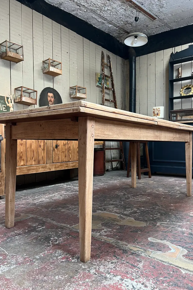 Table en frêne à rallonges