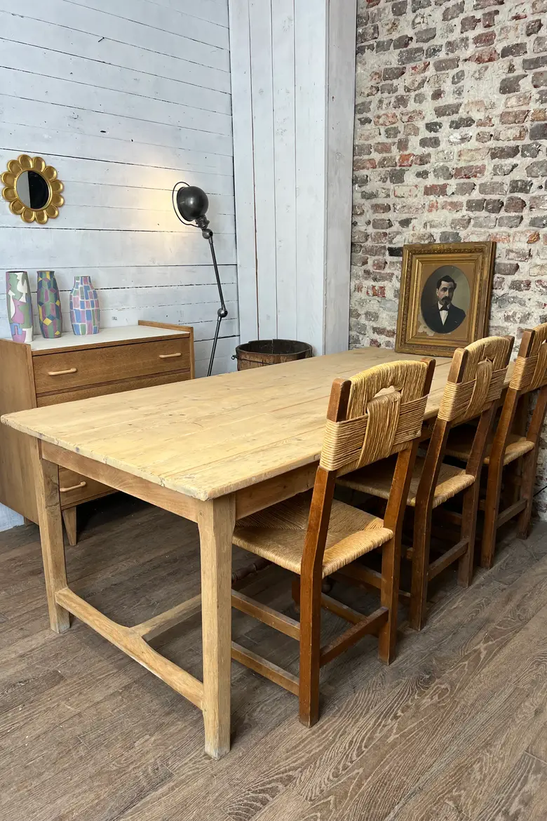 Table en sapin et chêne