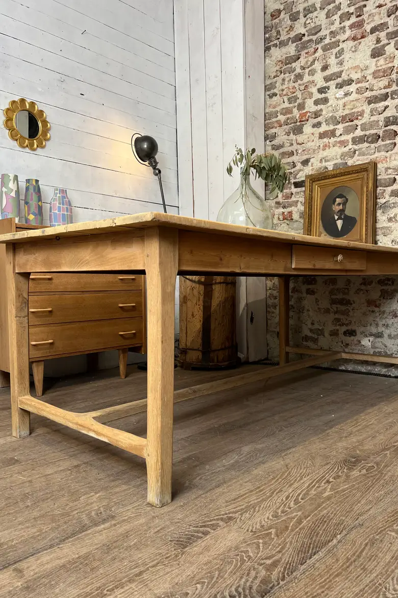 Table en sapin et chêne