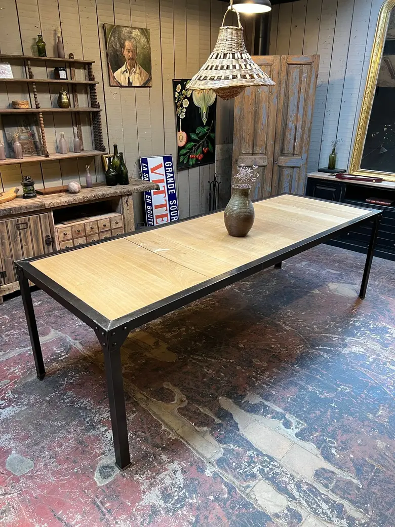 Table industrielle métal et bois