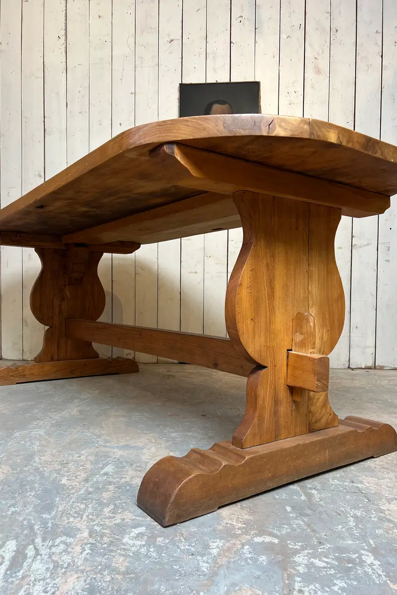 Table monastère ovale en chêne