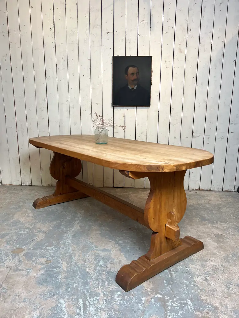 Table monastère ovale en chêne