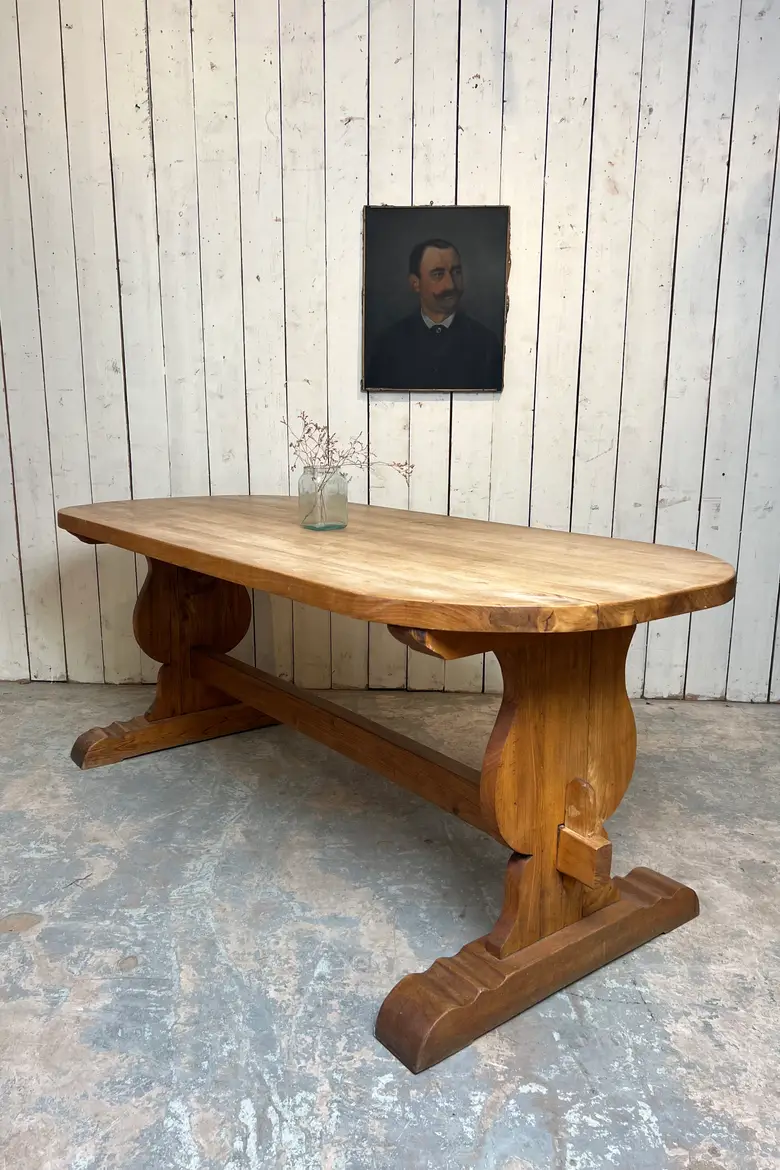Table monastère ovale en chêne