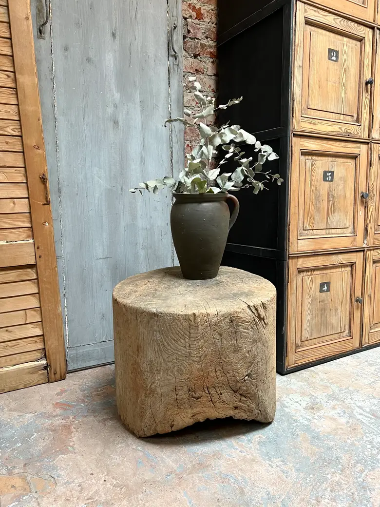 Table ou tabouret primitif Début XXème
