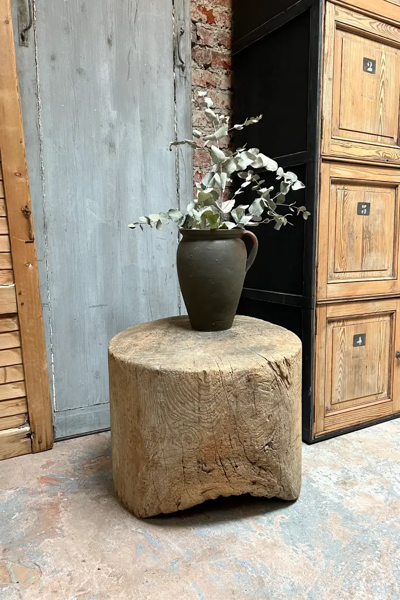 Table ou tabouret primitif Début XXème
