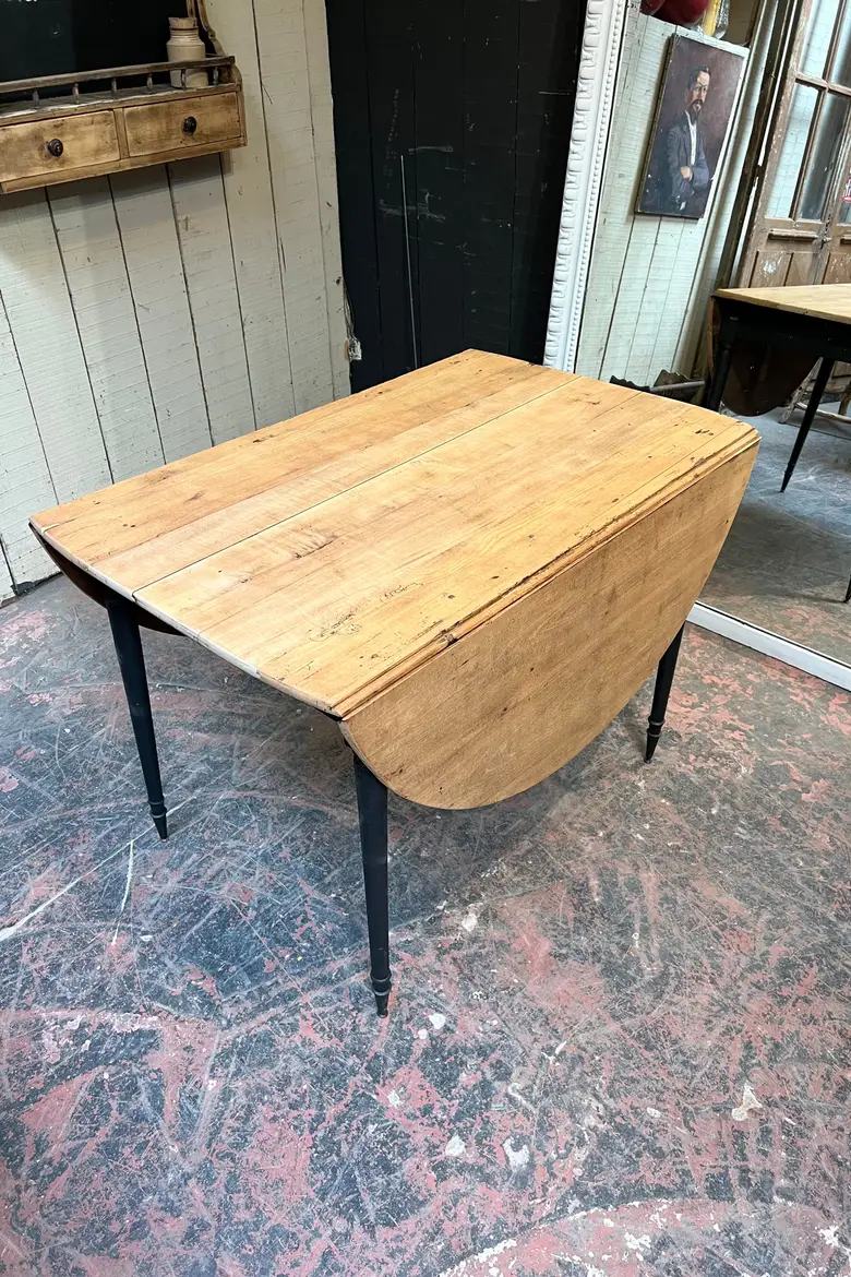 Table ovale à rabats 1920