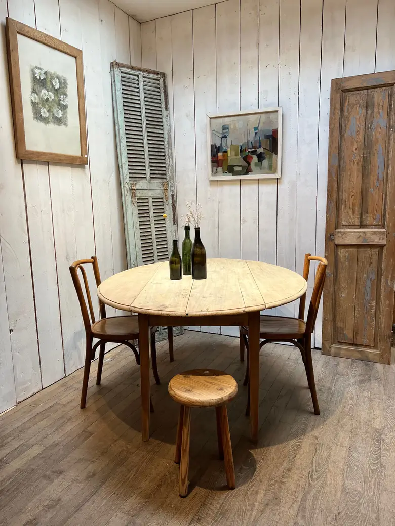 Table ovale à rabats1920