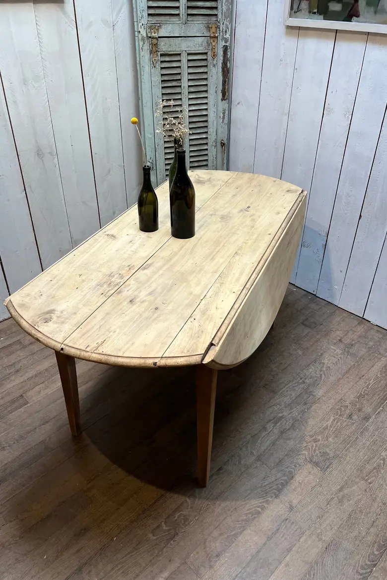 Table ovale à rabats1920