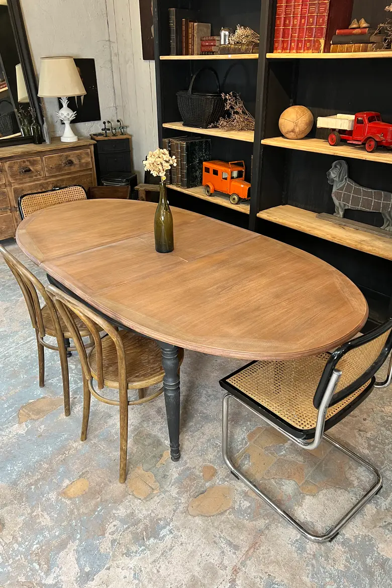 Table ovale à rallonge