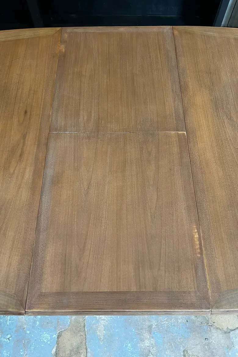 Table ovale à rallonge