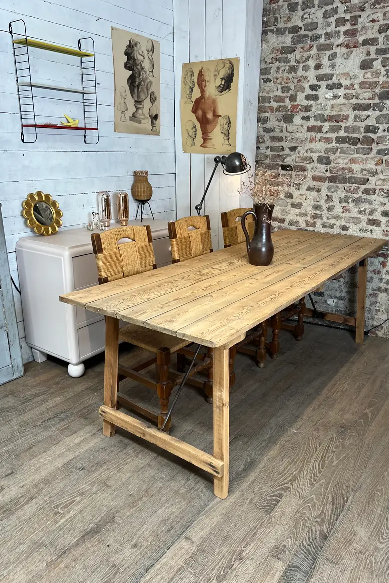 Table pliante en sapin