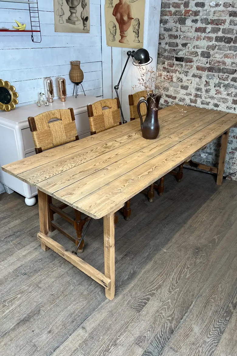 Table pliante en sapin