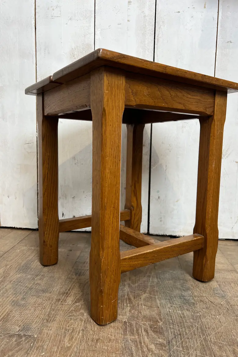 Tabourets en chêne (vendus à l’unité)