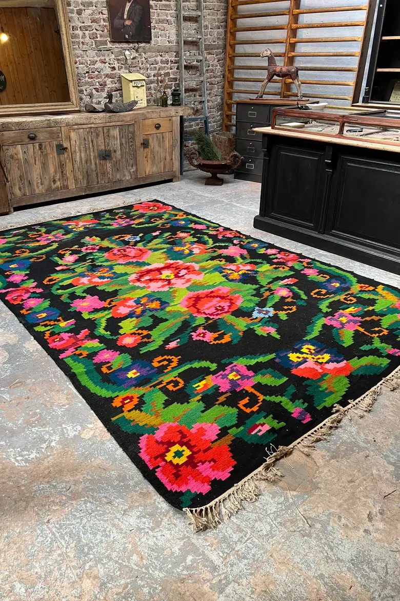 Tapis kilim Moldave XXème