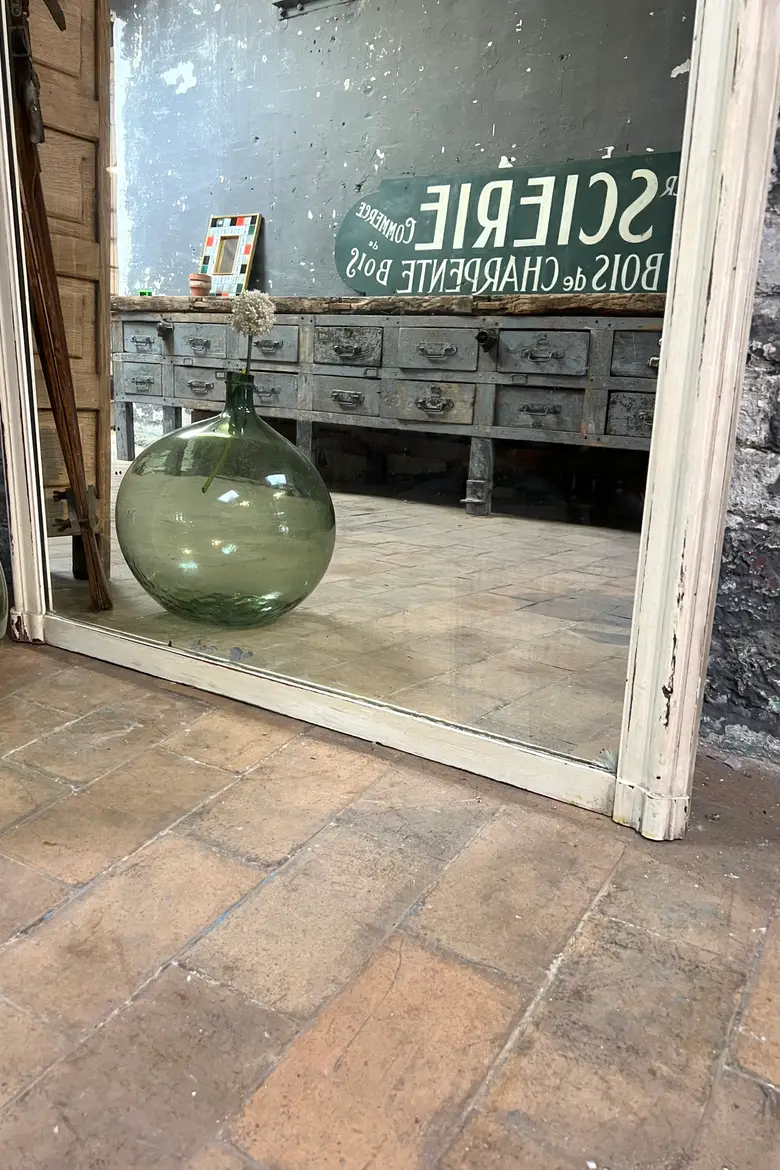 Très grand miroir de style Louis Philippe