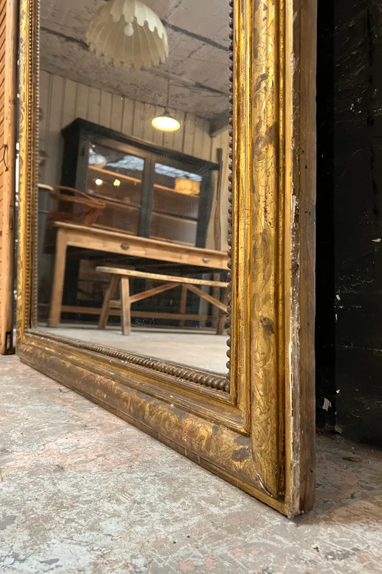 Très grand miroir Louis Philippe doré début 20e