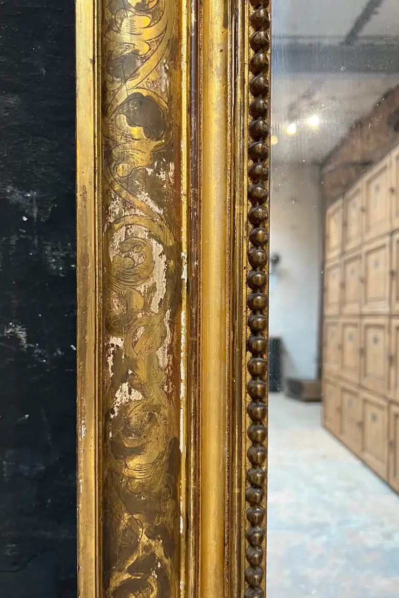 Très grand miroir Louis Philippe doré début 20e