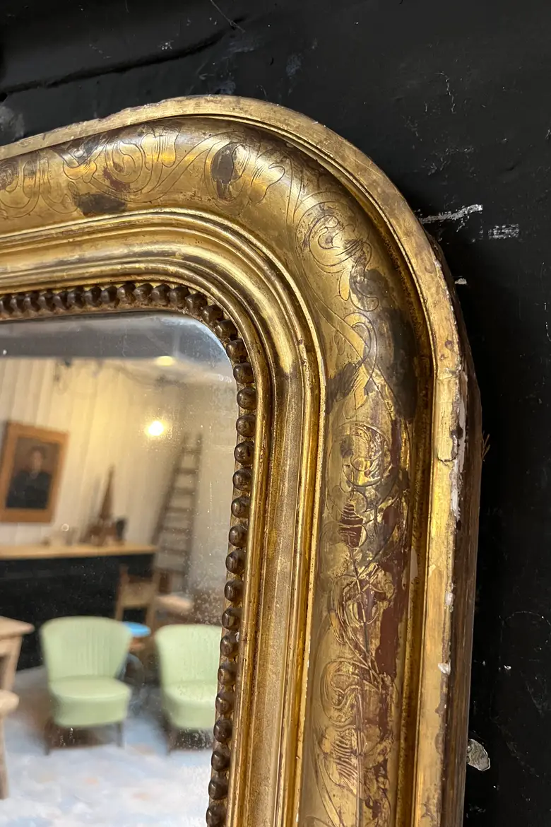Très grand miroir Louis Philippe doré début 20e