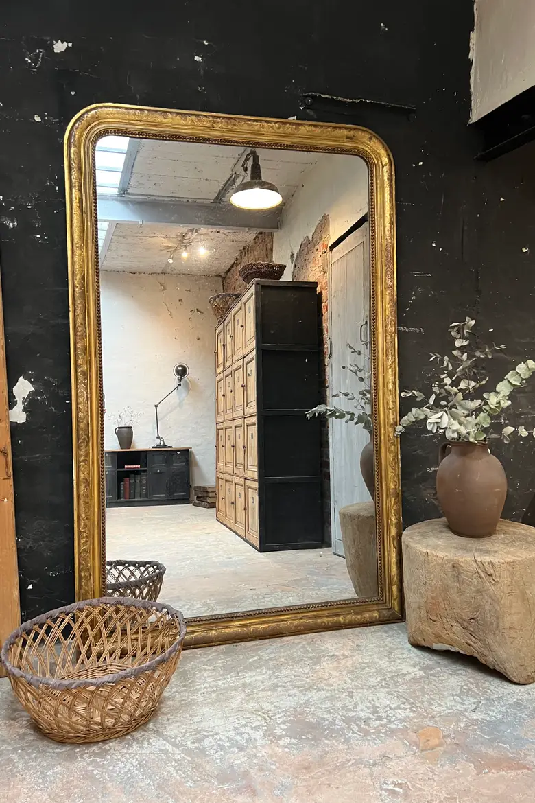 Très grand miroir Louis Philippe doré début 20e