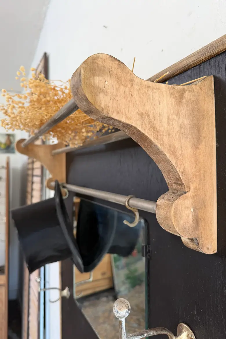Vestiaire Art Déco en chêne – années 30