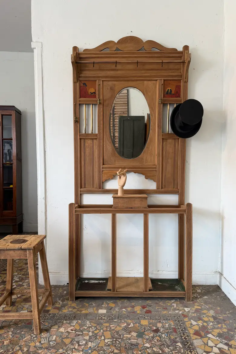 Vestiaire d’entrée Art nouveau en chêne