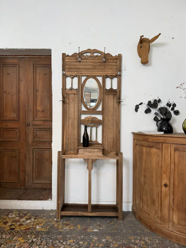 Vestiaire d’entrée en chêne – début du 20ᵉ siècle
