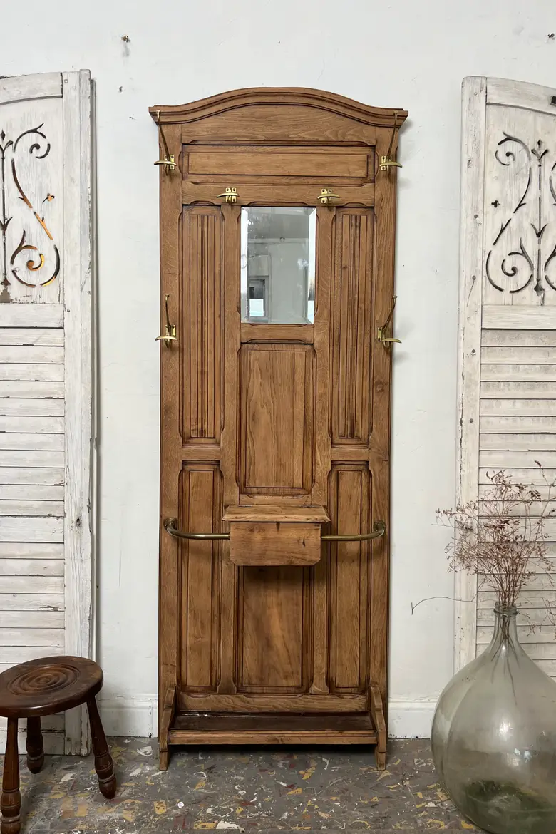 Vestiaire d’entrée en chêne