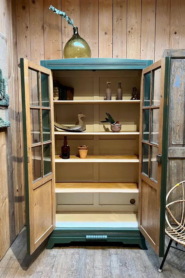 Vitrine en bois des années 50