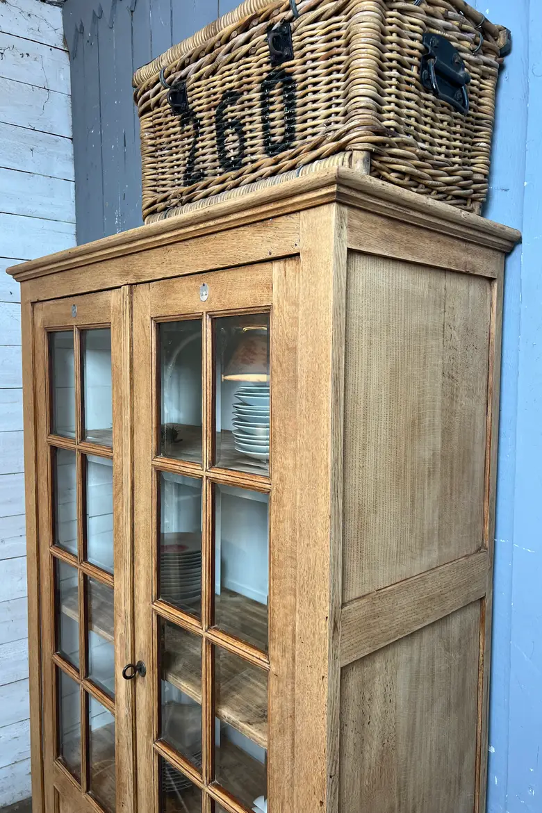 Vitrine en chêne