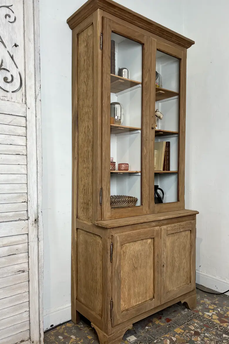 Vitrine en chêne