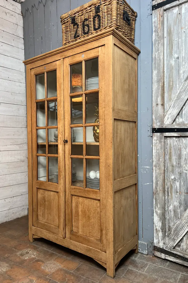 Vitrine en chêne