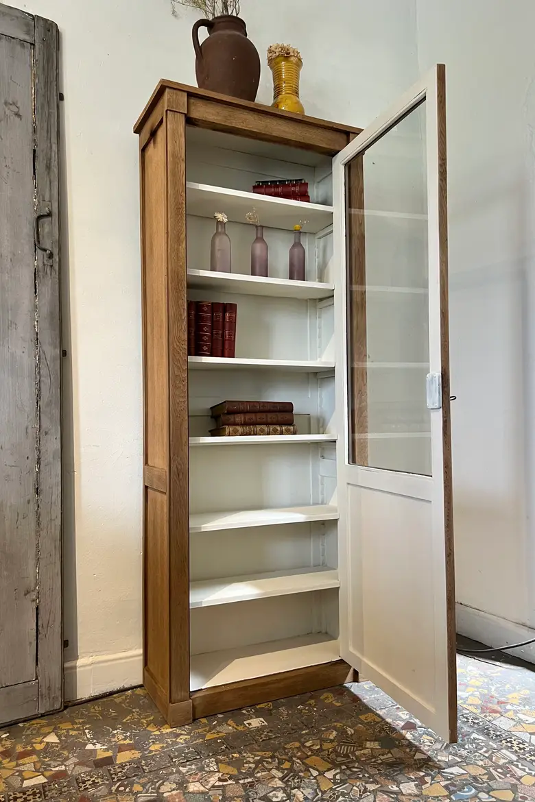 Vitrine en chêne Début XXème